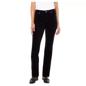 Well Worn Womens High Rise Corduroy Pants, Black, Size 4/27. CA